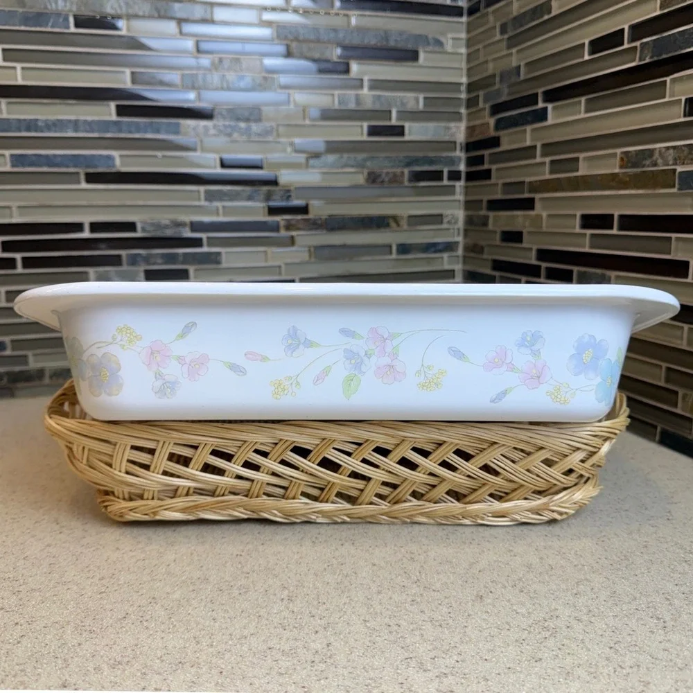 Vintage Corning Ware A-21 Pastel Bouquet Lasagna Roaster 12x10 w/ Wicker Basket